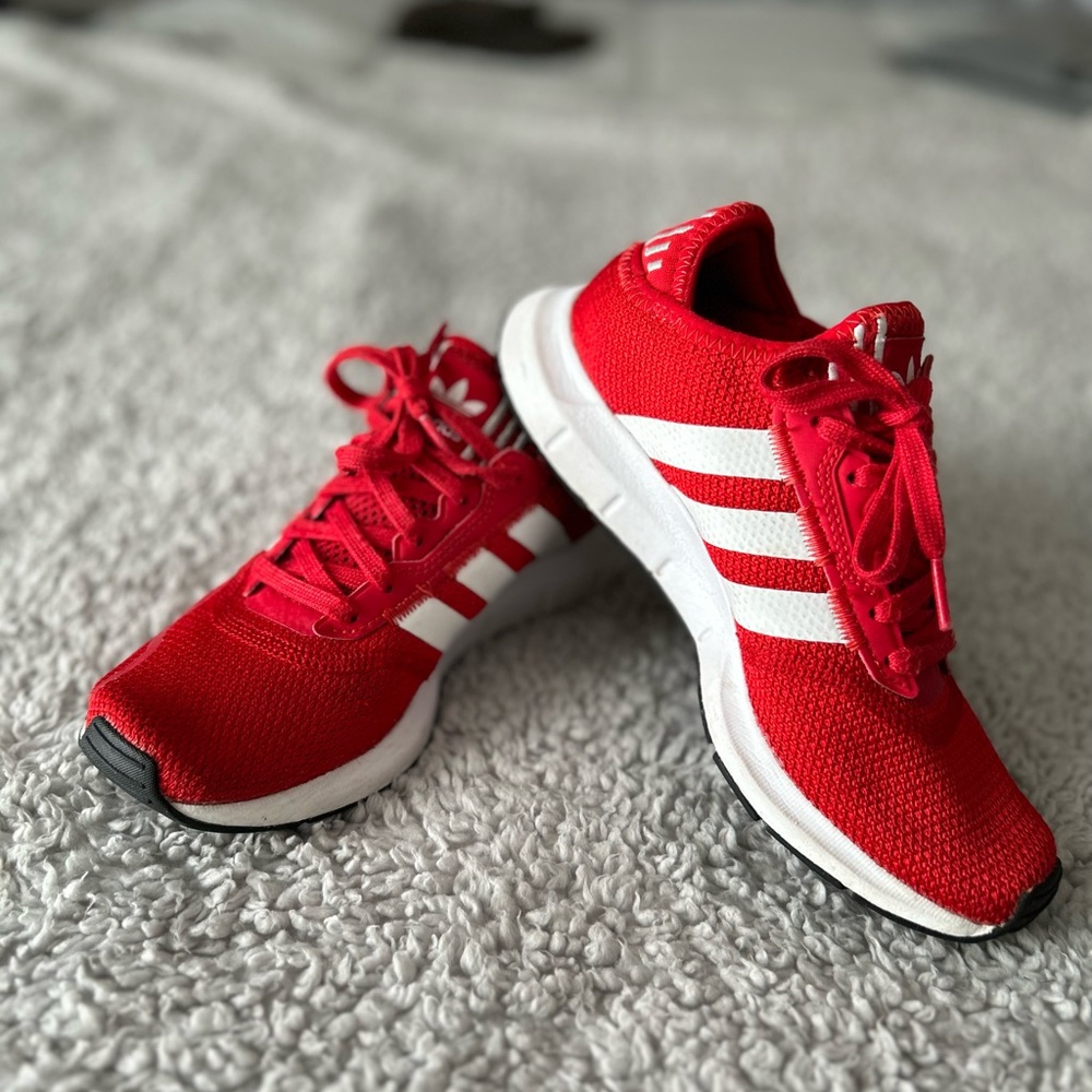 Adidas Red Sneakers 👟